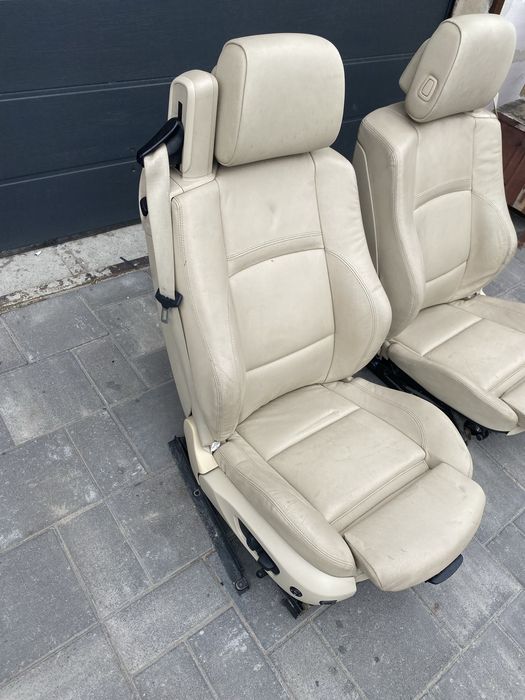 Продам передні сидіння BMW, сиденья БМВ