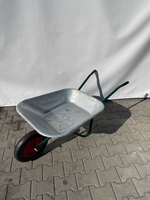 Taczka ogrodowa ocynkowana 70 litrów