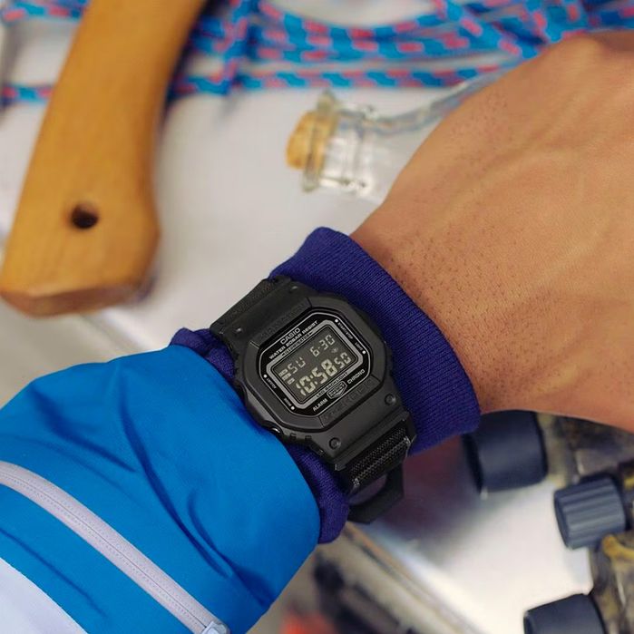 Часы Casio G-Shock DW-5600MNC-1E ! Оригинал!Фирменная гарантия 2 года!