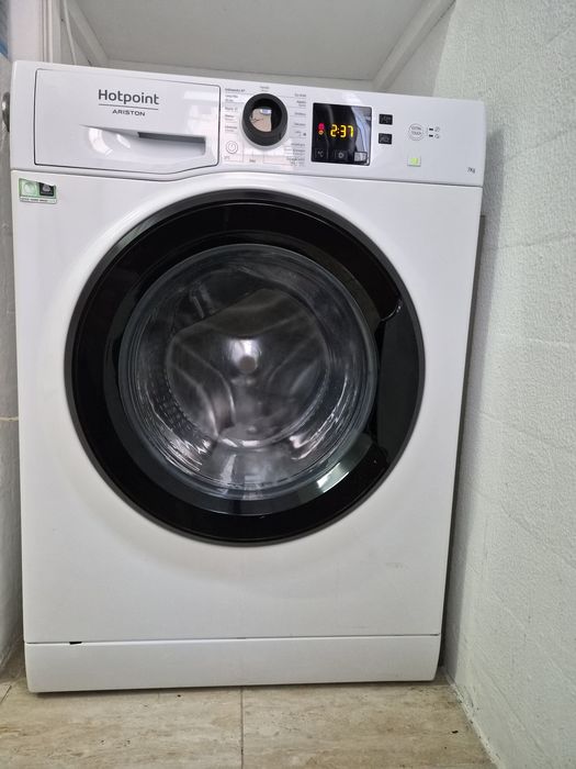 Máquina de lavar Ariston Hotpoint