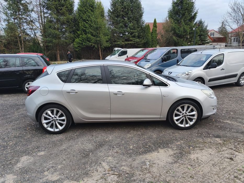 Opel Astra J 1.4 turbo 140km*Alu*klima*skóra*