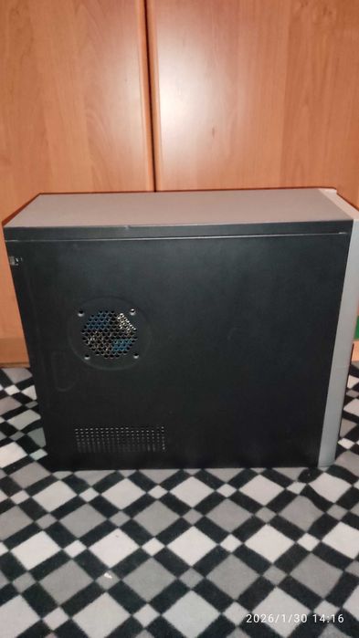 Komputer stacjonarny