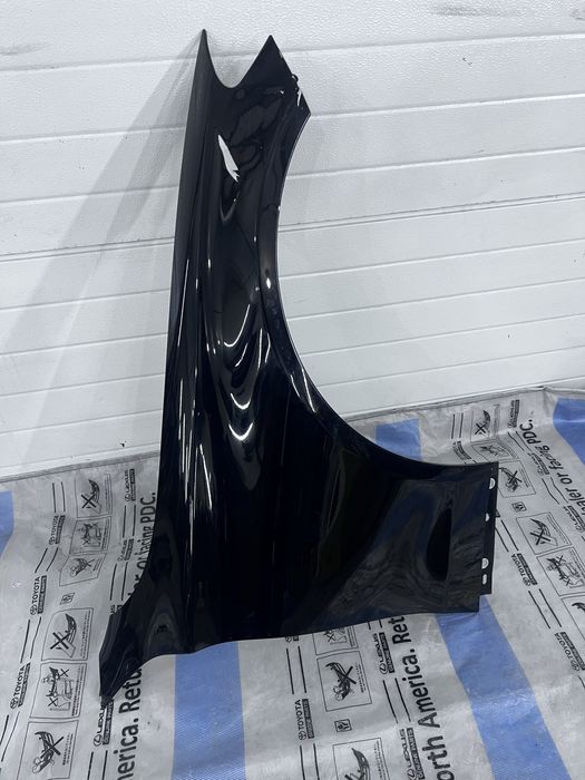 Крыло переднее правое Mercedes C-class W205 2015 - 2021 A2058800218