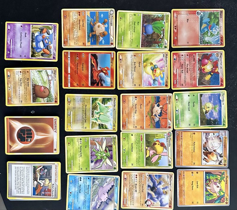 Zestaw 100kart pokemon