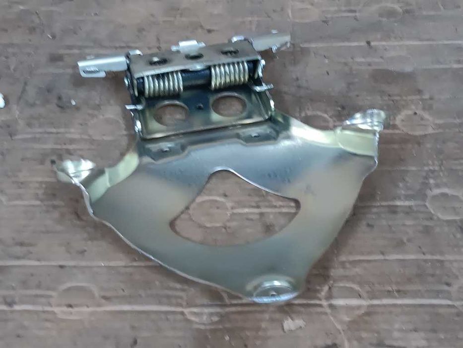 Dobradiça do assento Honda NSS125 / 300 / 350 Forza