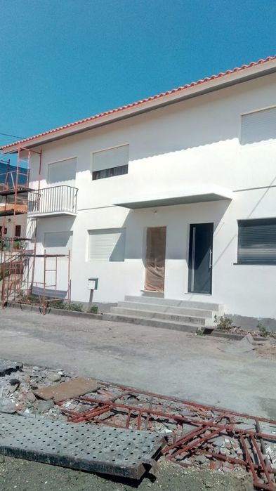 Remodelações de casas velhas, lavagem de telhados