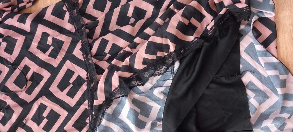 Elegancka sukienka 36/S