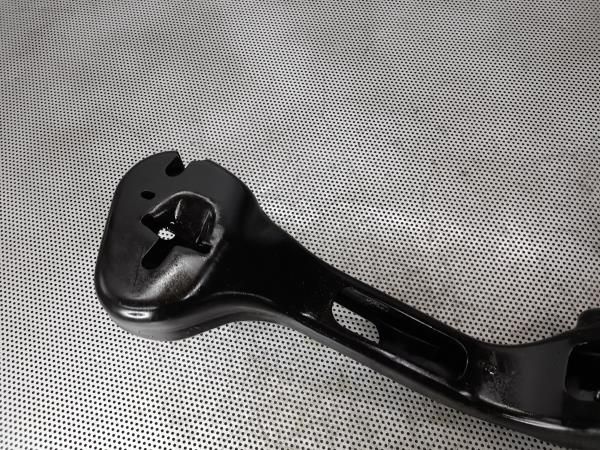 Apoio da caixa BMW X3 (E83)