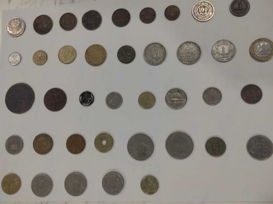 Moedas e notas antigas