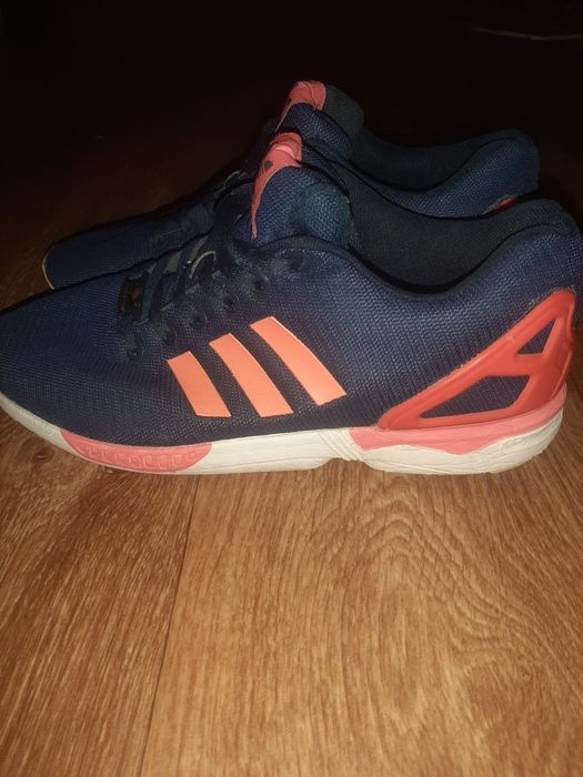 Flux XV 17-10 Mサイズ/レッド adidas zx flux - купить обувь мужскую - Цена на OLX.ua