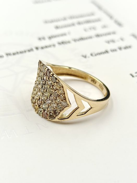 Złoty pierścionek 1,72ct z naturalnymi brylantami, diamentami / sygnet diamenty. Certyfikat.
