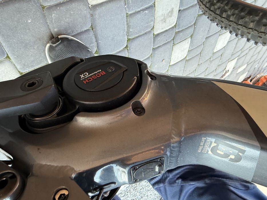 Електродвопідвіс Conwey Xyron