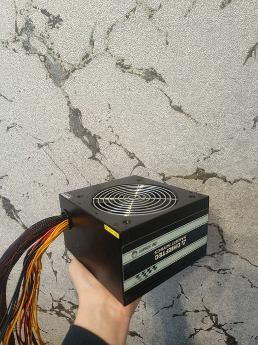 Блок питания  Chieftec GPS-700A8, 700 Вт | На Пломбе