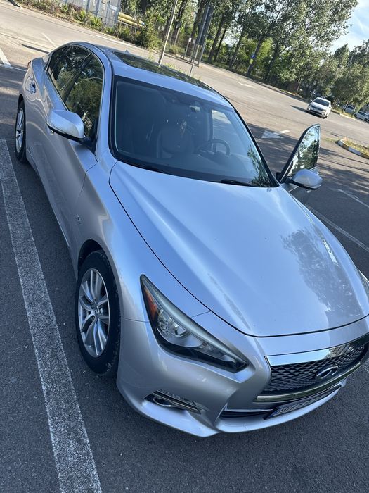 Infiniti Q50 2016