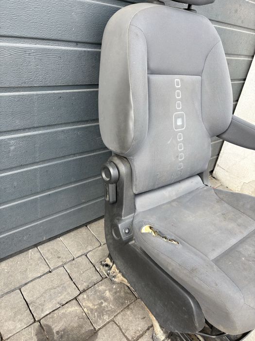 Fotel prawy pasażera Citroen Berlingo II podgrzewany