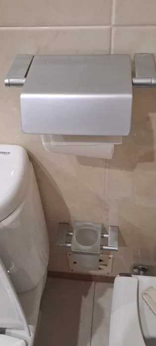 Toalheiros em Alumínio Anodizado