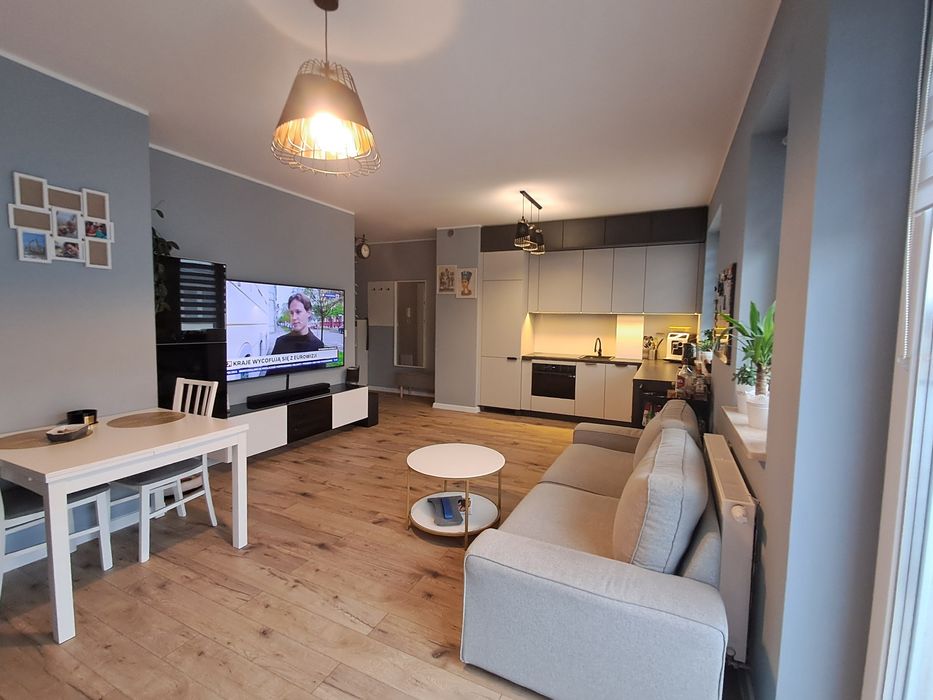 Trzy pokoje,   Wesoła,  Sulejówek, Stara Miłosna