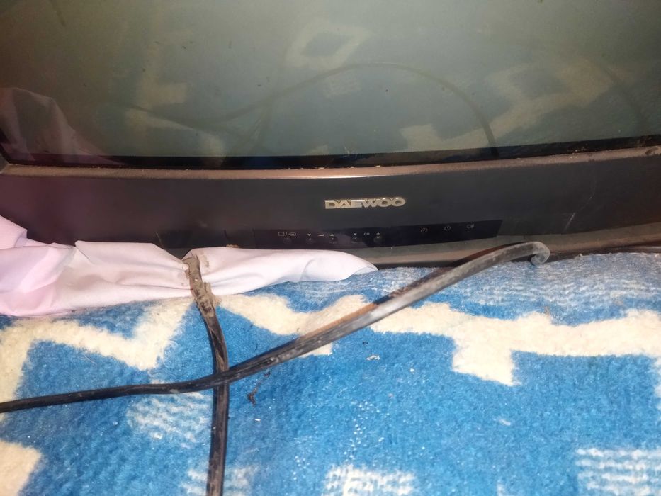 Телевизор DAEWOO DMQ2195 TXT 55 см (рабочий)