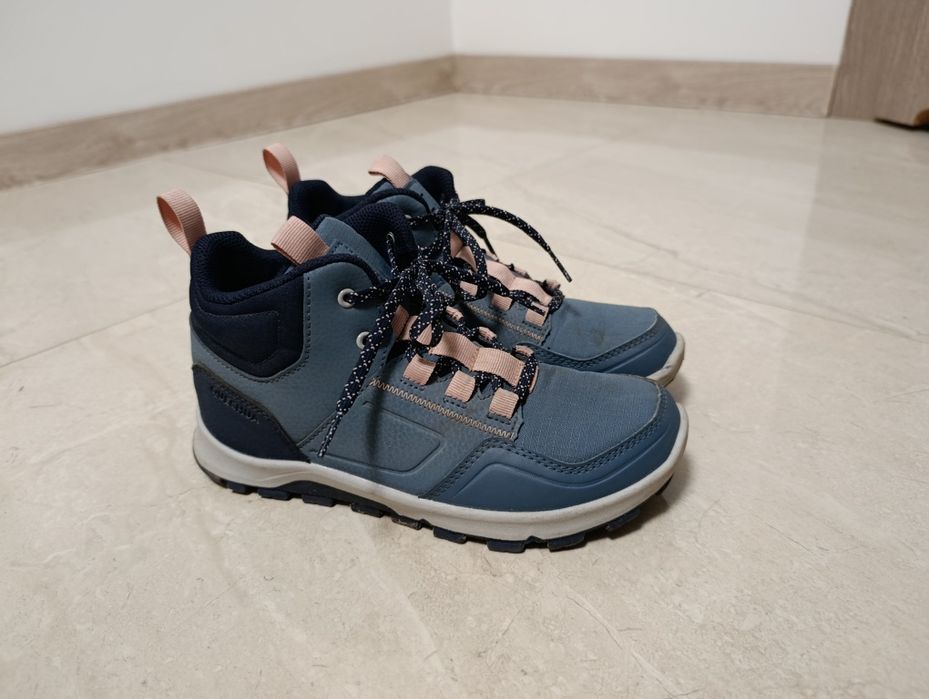 Buty quechua Decathlon r.35-36 w super stanie