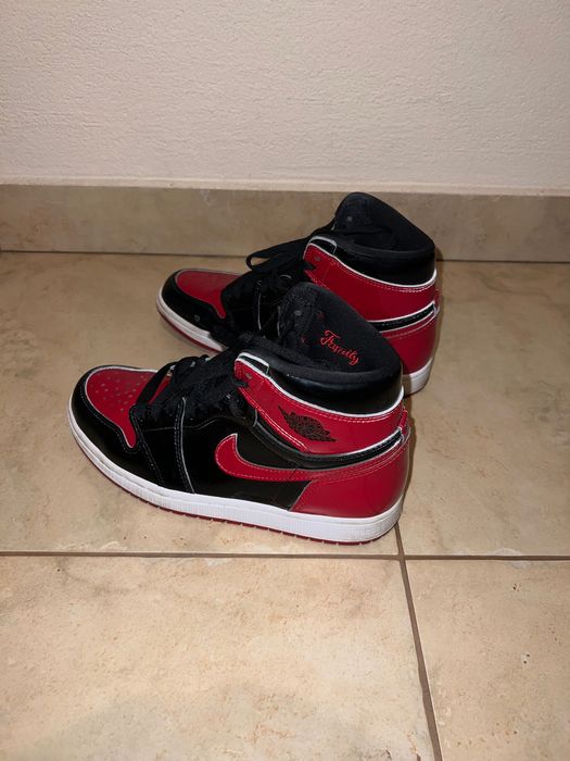 Air Jordan 1 High Patent Red