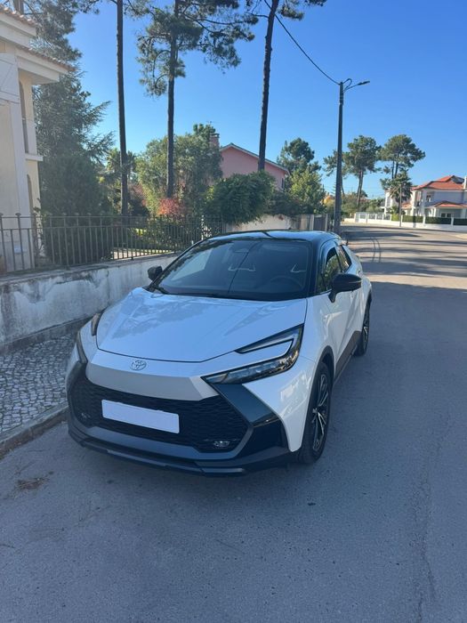 Toyota CHR Hibrido 2.0 Plug-in Dynamic force versão Lounge