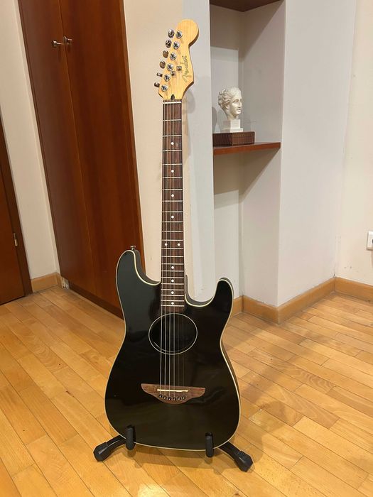 Gitara akustyczna Fender StratAcuscic