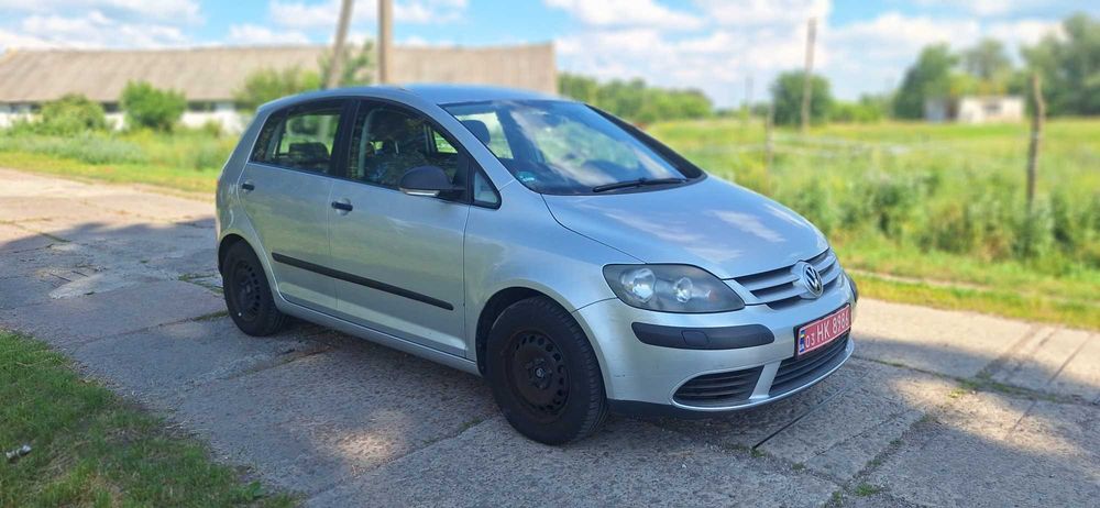 Легковий автомобіль