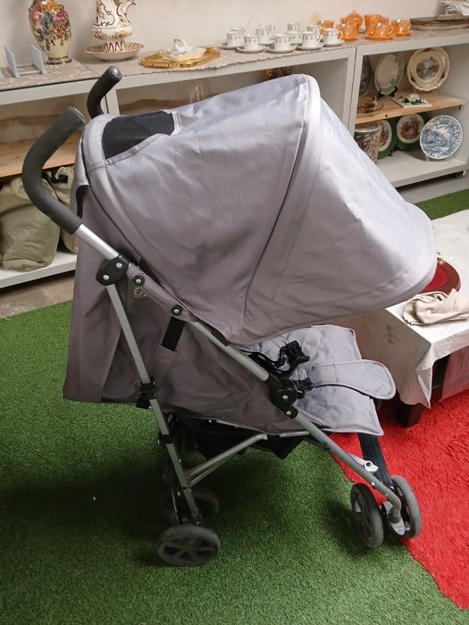 Carrinho de passeio bebé