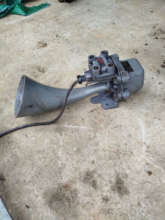 stary sygnal dzwonek  PRL220v