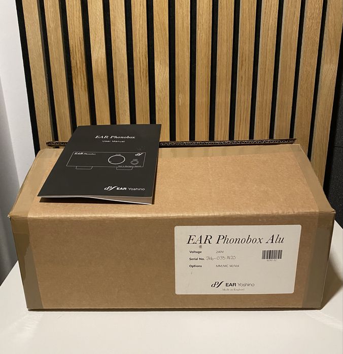 Pré amplificar de phono EAR Yoshino Phonobox MM/MC