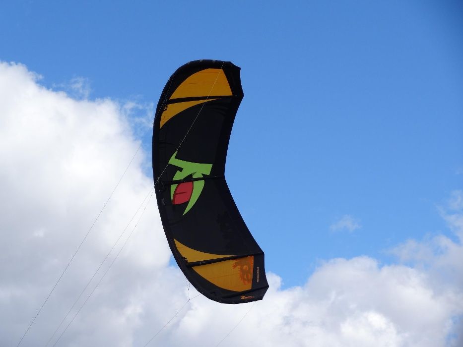 ADVANCE kite +bar stan b,dobry nienaprawiany jak ozone