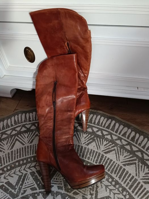 Buty skórzane, kozaki Palazzo rozm.39. Koniak.
