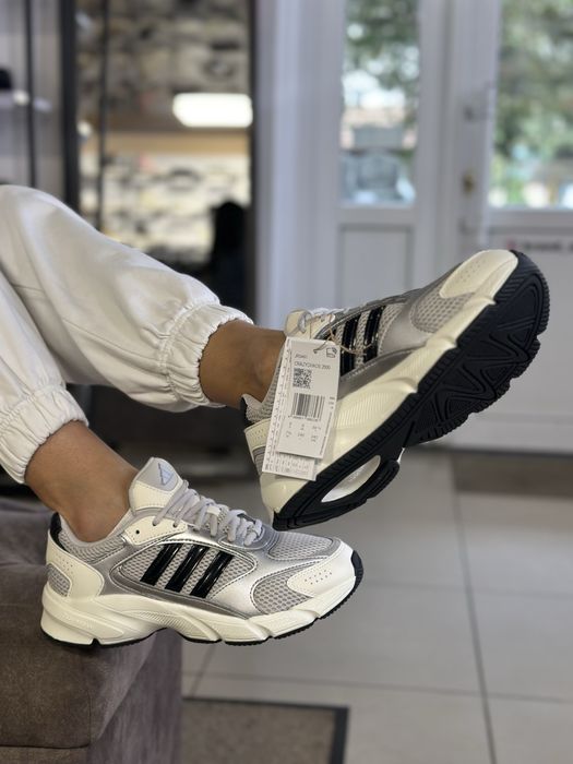 Жіночі оригінальні кросівки Adidas Crazychaos 2000 JR3491