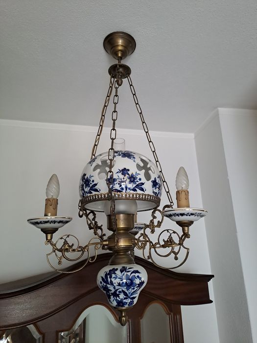 Vendo candeeiros em louça