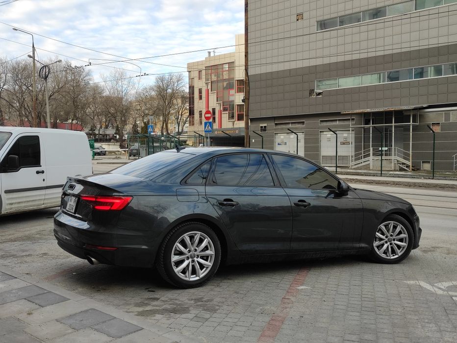 Audi A4 b9 252л.с