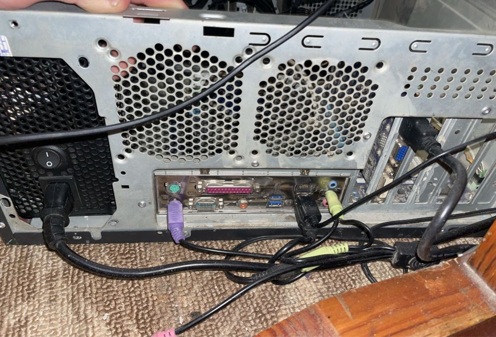 портативний компютер комп пк