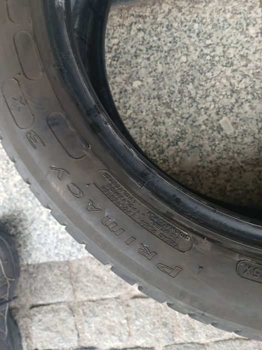 2 pneus 205 50 r17 Michelin