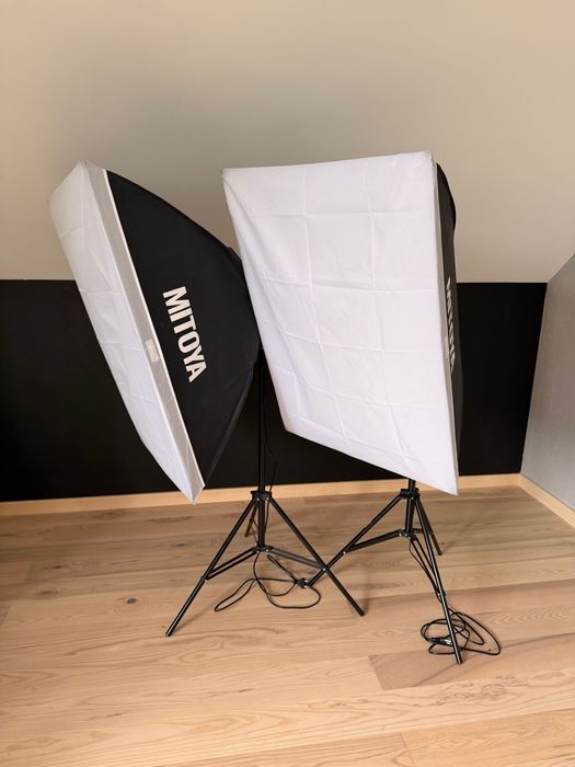 Zestaw lampy studyjne Mitoya EŚ-470 z żarówkami