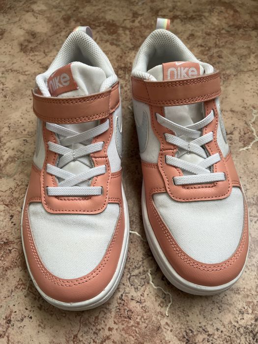 Детские оригинальные кроссовки Nike