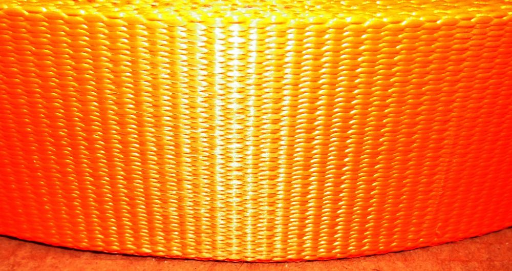 Лента-стропа 50 мм. Буксировки, крепление, поднятие груза, предел 6 т.