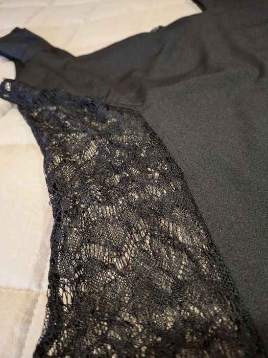 Body preto com renda da  Zara, tam M