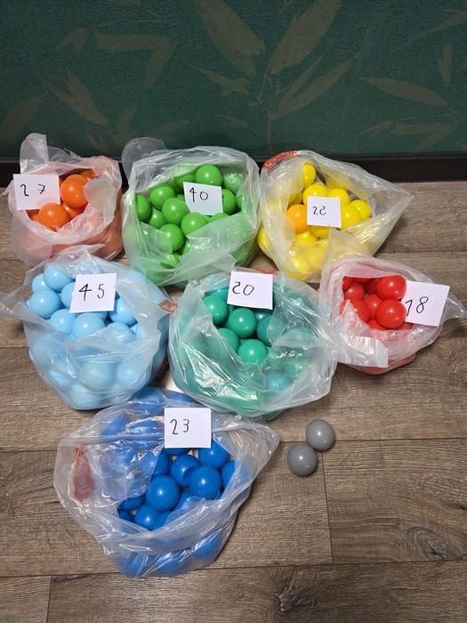 Suchy basen z kulkami 90x30 Misioo