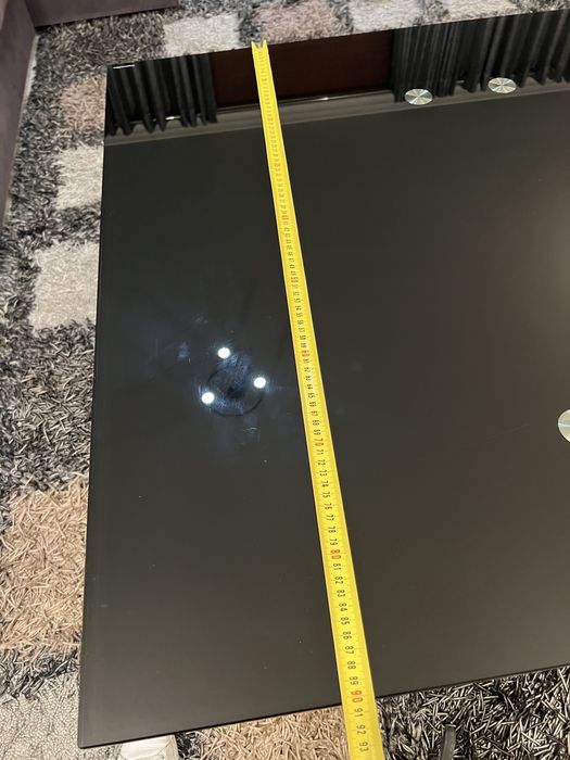 Mesa de jantar em vidro