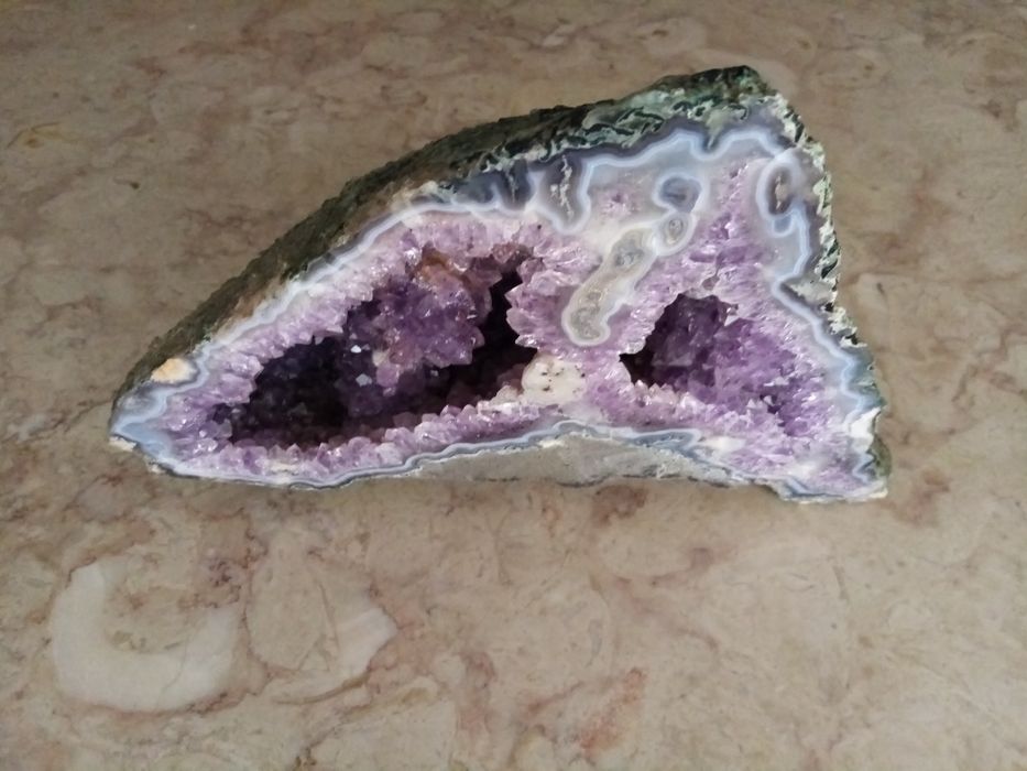 Pedra decoração tipo gruta de Ágata