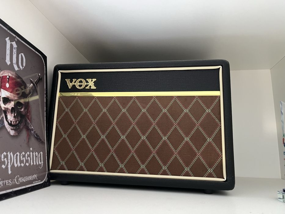 Vox Pathfinder 10 guitar amplifier. - Novo