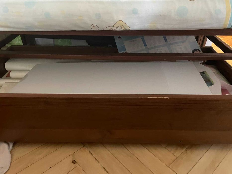 Дитяче ліжечко з матрацом постіллю і шухлядою