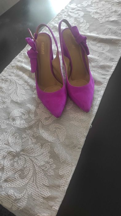 Buty damskie z odkryta piętą