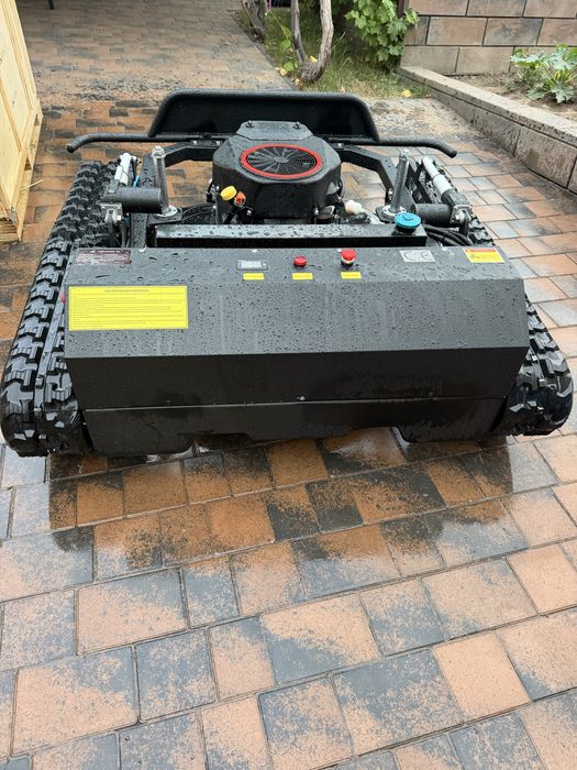 Дистанційна гусенична бензинова косарка L NO-900D, 27 к.с., Loncin 764cc, захват 900 мм