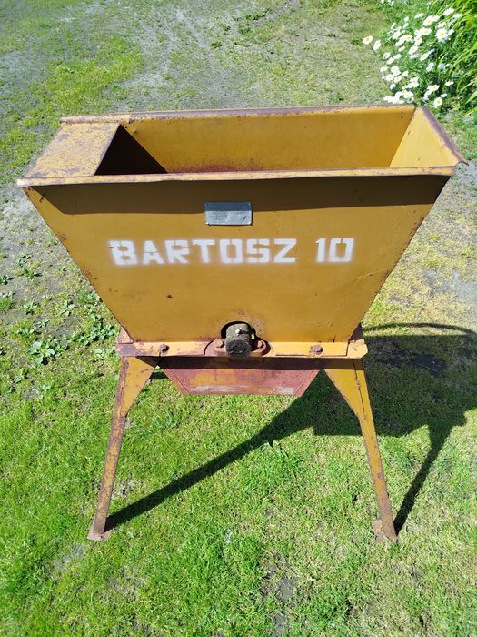 Siekacz rozdrabniacz BARTOSZ 10