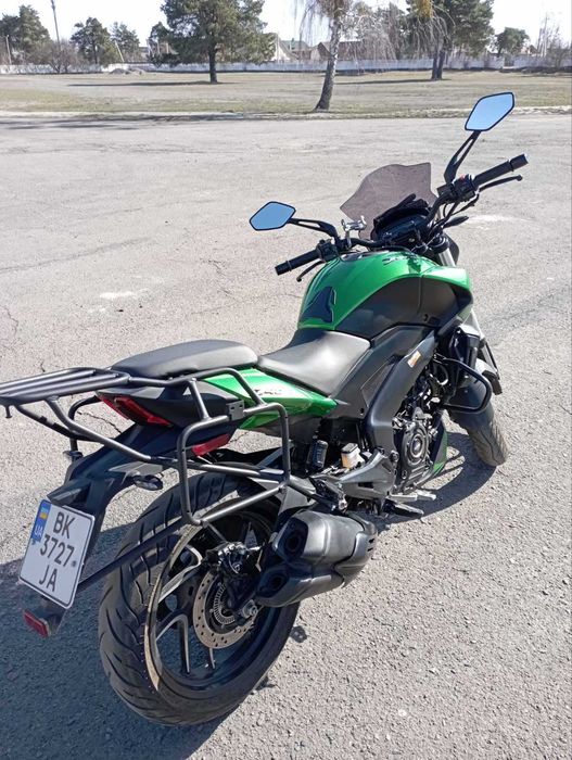 мотоцикл Bajaj Dominar D400 2020
